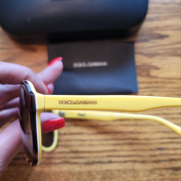NWOT Dolce & Gabbana Brown Yellow Tortoise Medium Large Sunglasses With Case - Picture 4 of 7